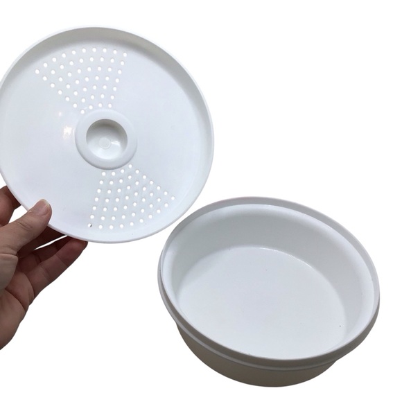 HOME-X Microwave Multi-Purpose Steamer Bowls w/ Lids Set of 2 BPA Free - Picture 9 of 14
